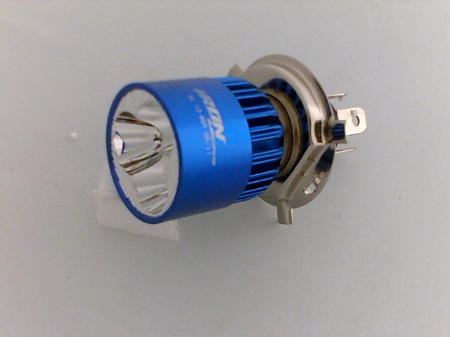 FOCO FARO LED H4 ALUMINIO P/MOTOCICLETA IR0101 12-80V 9W