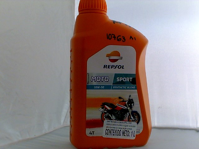 ACEITE REPSOL MOTO SPORT 4T 10W30 (SEMI-SINT+TICO CAJA CON 12)