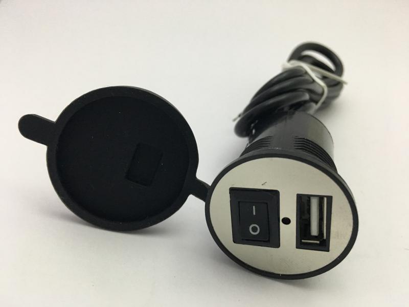 CARGADOR USB NEGRO