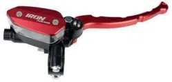 BOMBA FRENO MASUDA DEL UNIVERSAL ROJA DECORATIVO IR-0560