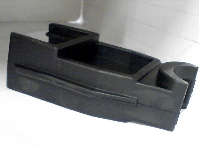 DESLIZADOR DE CADENA(HUESO) 150-Z NEGRO