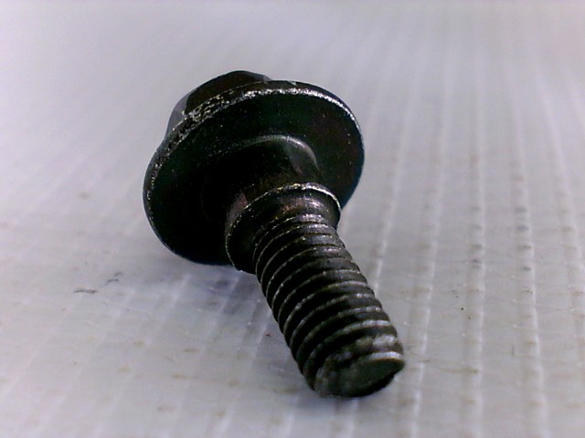 TORNILLO DE CABEZA HEXAGONAL M6*16 PERNO DEL EJE DE BRIDA