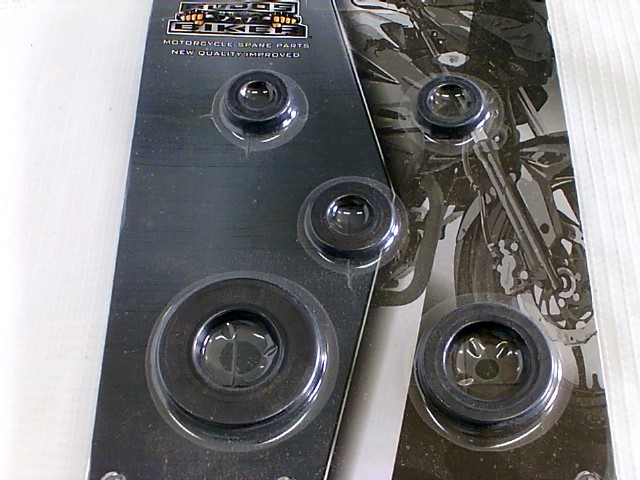 RETENES ALESSIA MOTOR FZ-16