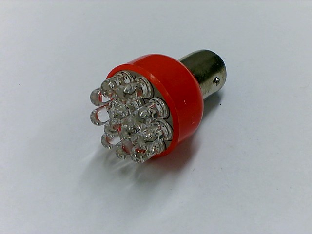 FOCO LED ROJO PZA