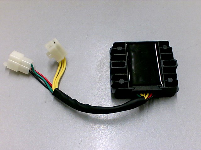 REGULADOR JSMX EX200 6 CABLES TRIFASICO