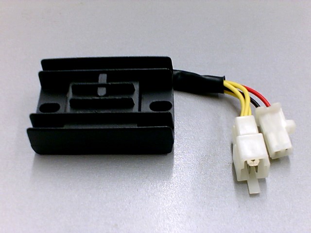 REGULADOR JSMX EN125/GN125 5 CABLES TRIFASICO