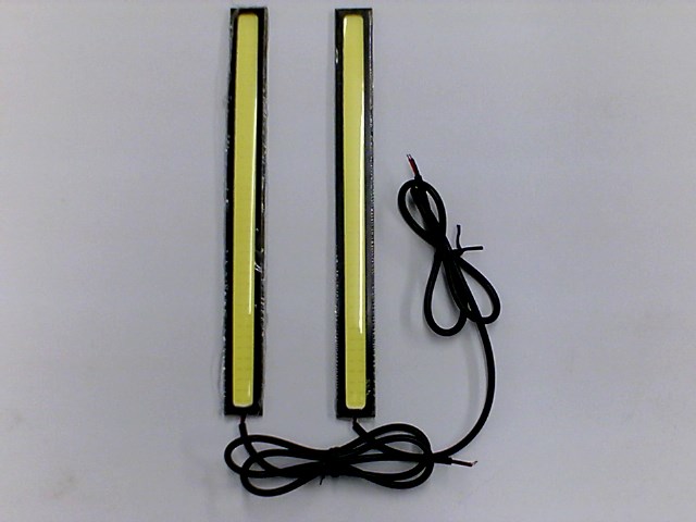 FOCO CALAVERA ESTROBO LEDS PAR TIRA RECTANGULAR