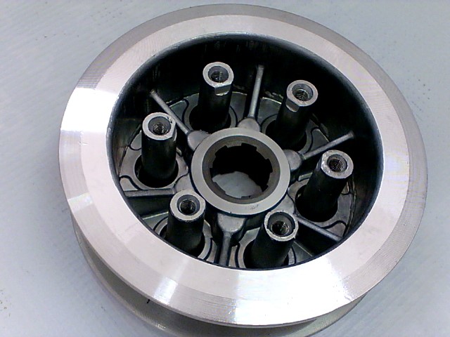 PLATO PRESION C/CENTRO GUIA ALESSIA 6 TORNILLOS TC200/RC 200/TC250/C200 CARABELA/BG200 BENGALA